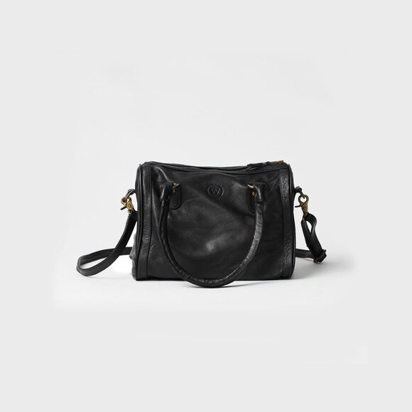 Chic Black Leather Crossbody Bag - Picture 3 of 4